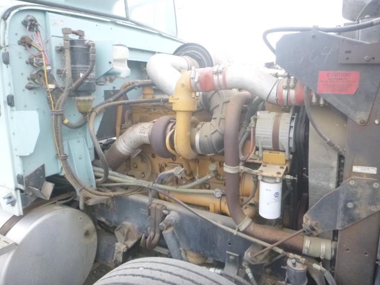 1990-international-9300-image-17