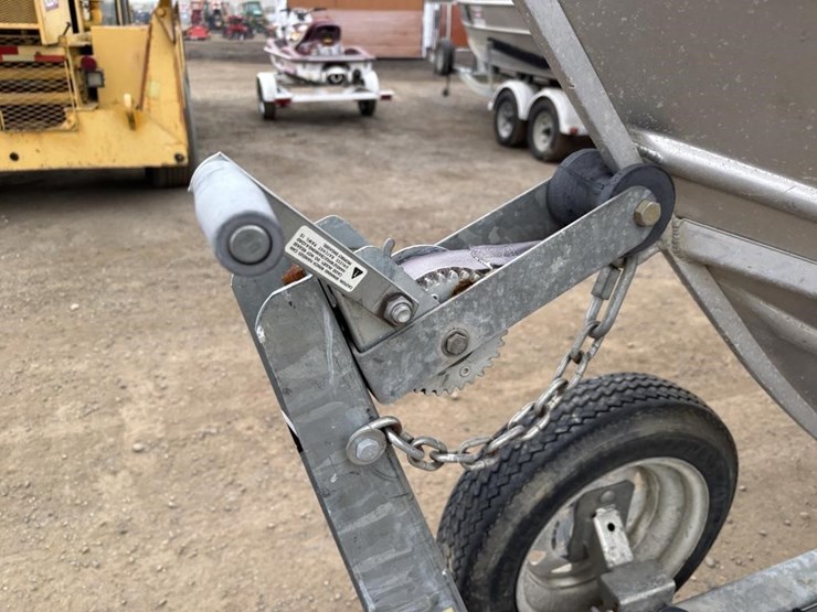 1991-unknown-trailer-image-33