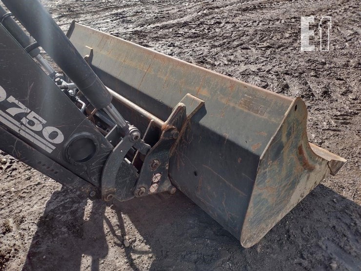 mccormick-cx95-image-16