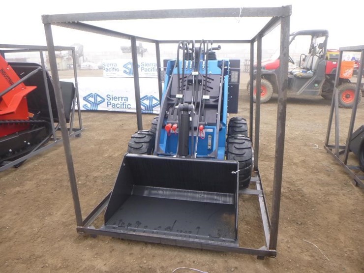 2025-agt-mx-mrt23-skid-steer-track-loader-image-5