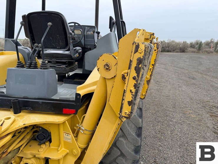 1998-caterpillar-416c-image-42