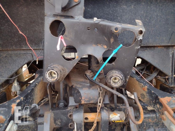 1996-case-ih-3230-image-19