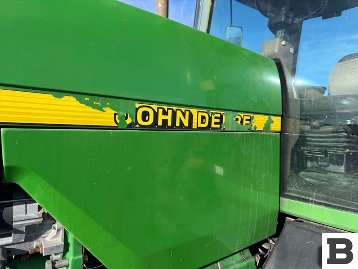 1997-john-deere-8300-image-20