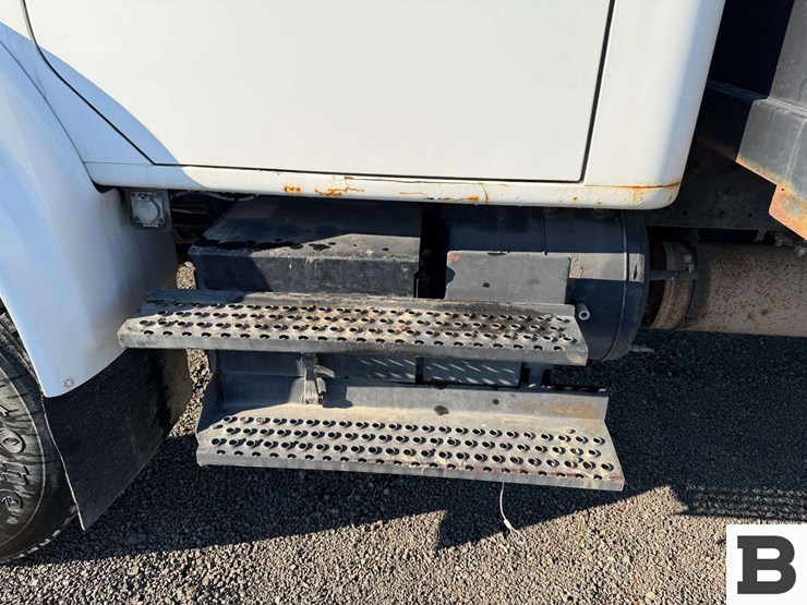 1992-international-4800-image-15