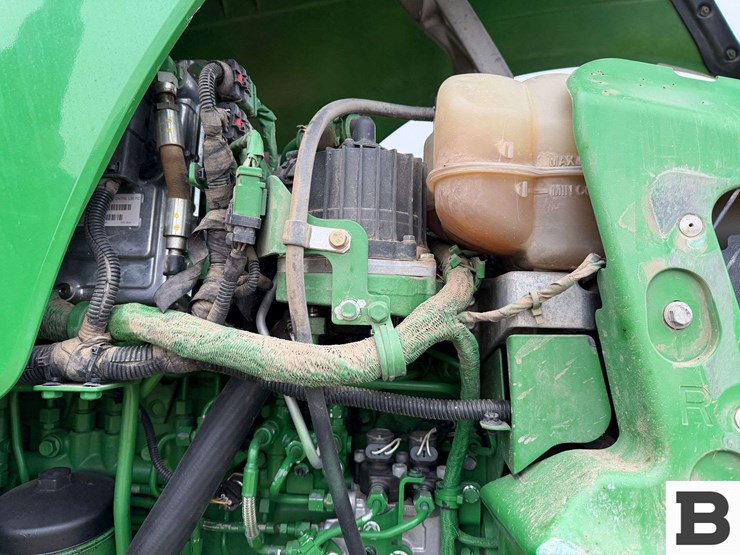 2015-john-deere-8370rt-image-58