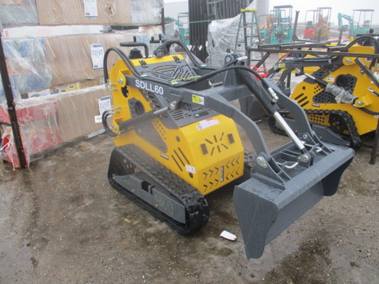 #6860-•-sdll60-skid-steer-loader-image-1