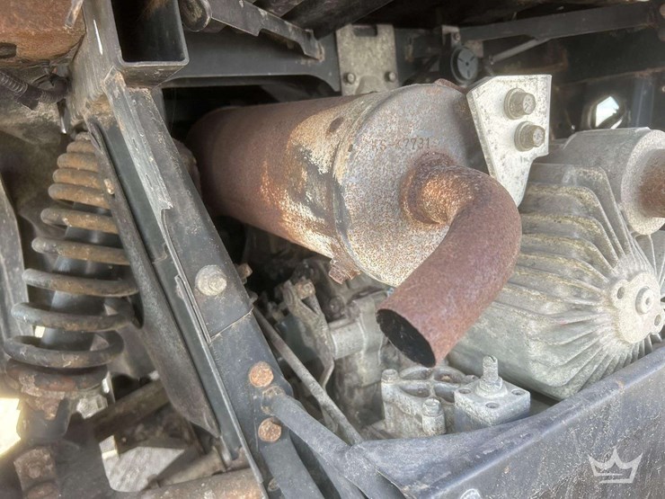 2019-kubota-rtvx1140-image-16