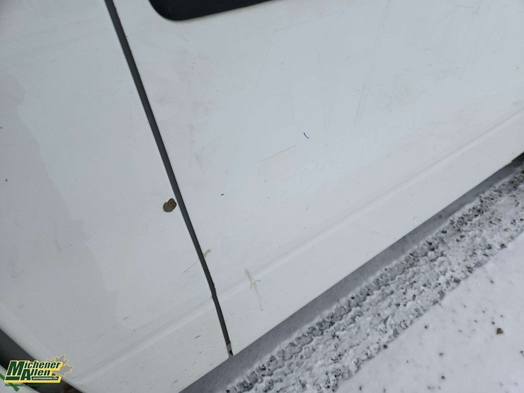 2013-ford-f150-image-35