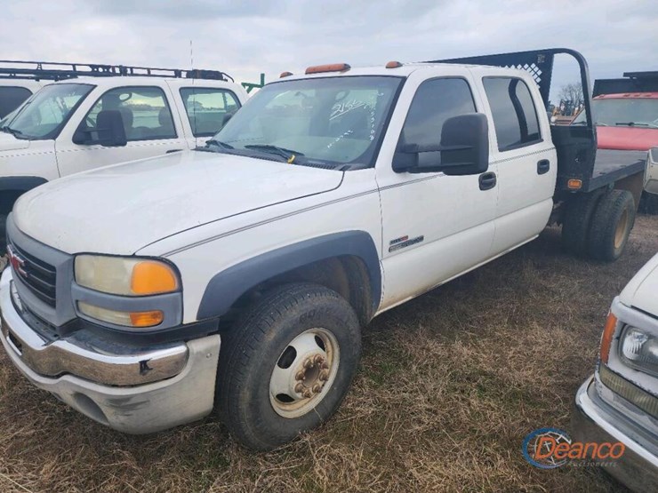2006-gmc-sierra-3500hd-image-1