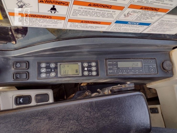 2020-kobelco-sk170-lc-10-image-9