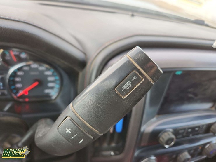 2017-gmc-sierra-3500hd-image-22