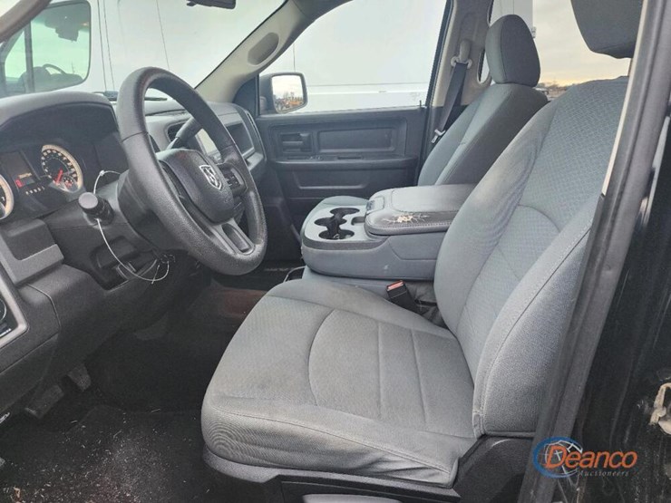 2014-dodge-ram-1500-image-2