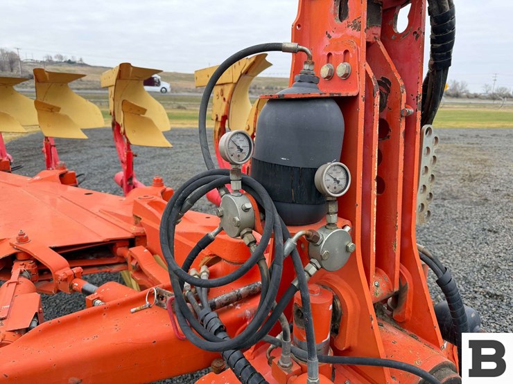 2005-kuhn-vm180-roll-over-plow---eltopia,-wa-image-9