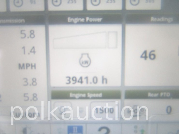 2014-john-deere-8295r-image-22