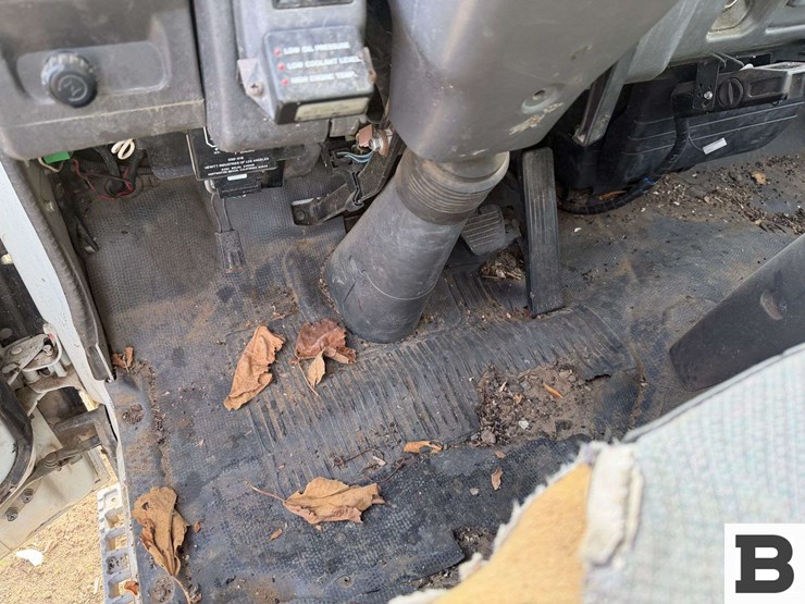 izuzu---caution-non-running-vehicle---pasco,-wa-image-21