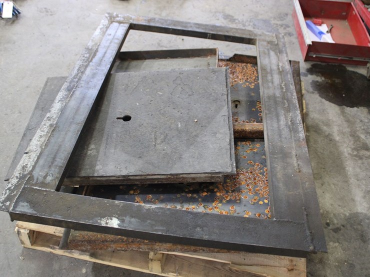 grate-covers-and-entry-door-image-2