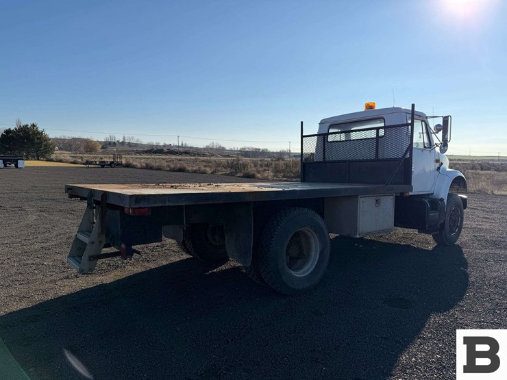 1992-international-4800-image-6