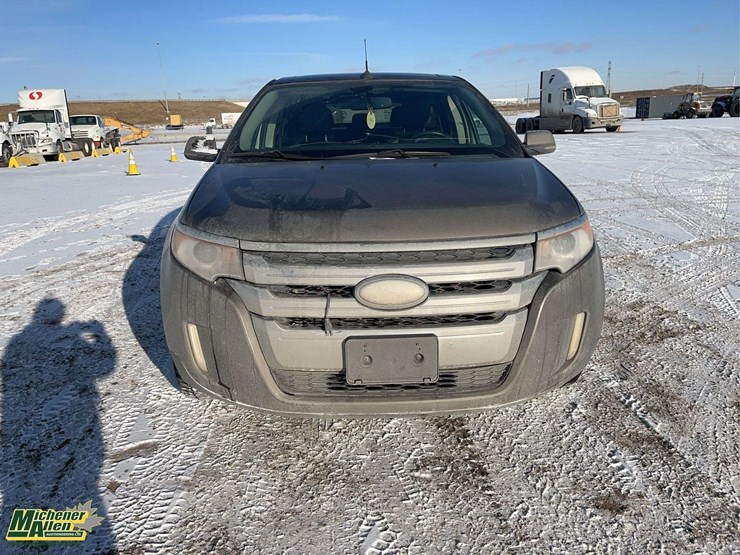 2012-ford-edge-image-9