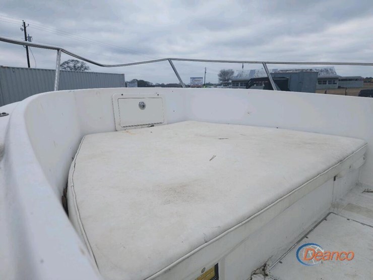 18'-angler-boat-w/-alum.-trailer:-w/-175hp-evinrude-outboard-motor-image-12