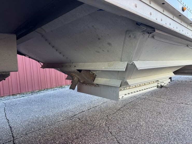 2014-wilson-hopper-bottom-image-11