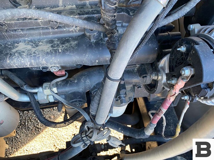 2007-case-ih-480-image-103