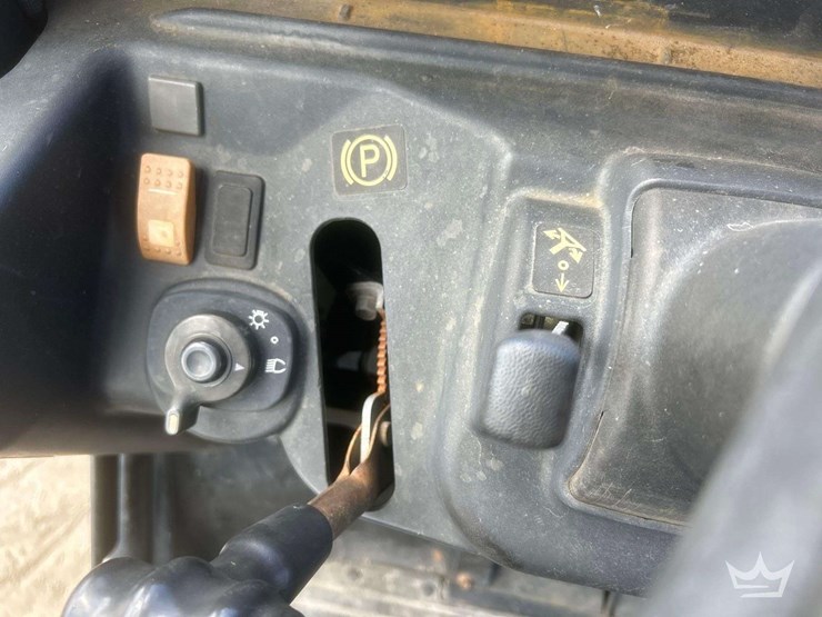 2019-kubota-rtvx1140-image-22