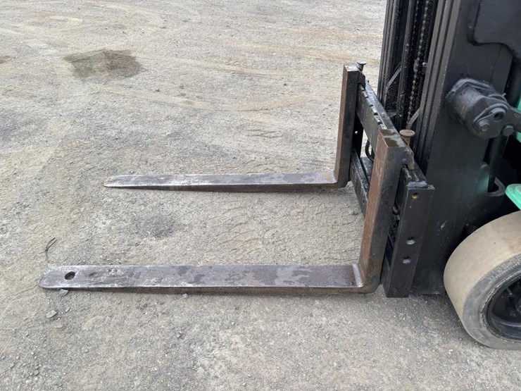 mitsubishi-forklift-image-9