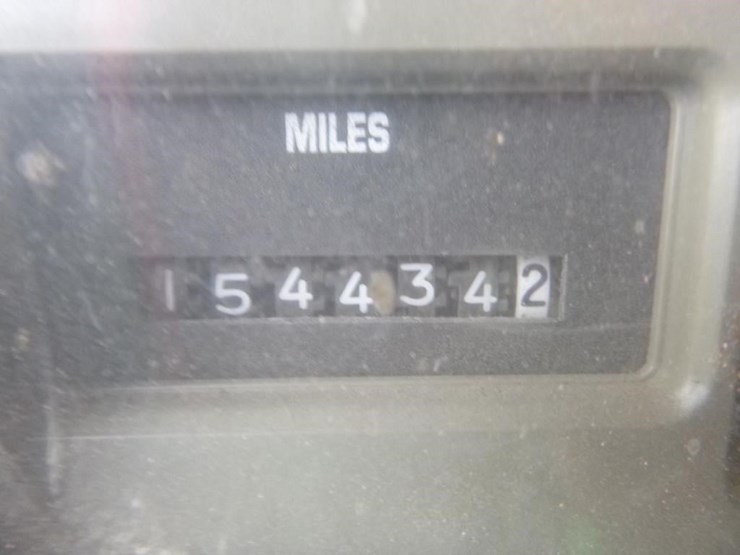 2001-international-2574-image-21