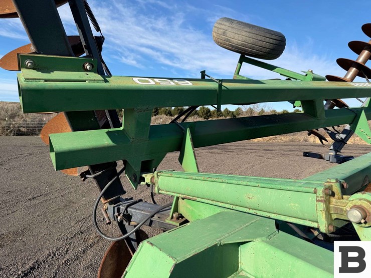 john-deere-650-image-19