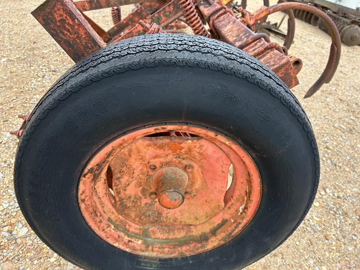 #37756-•-11ft-chisel-plow-image-2