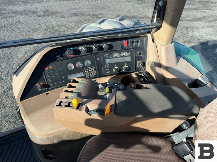 1997-john-deere-8300-image-64