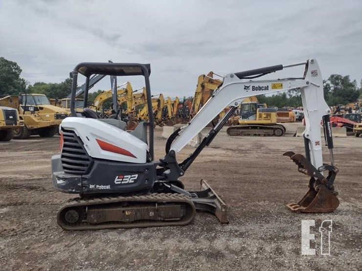bobcat-e32i-image-3