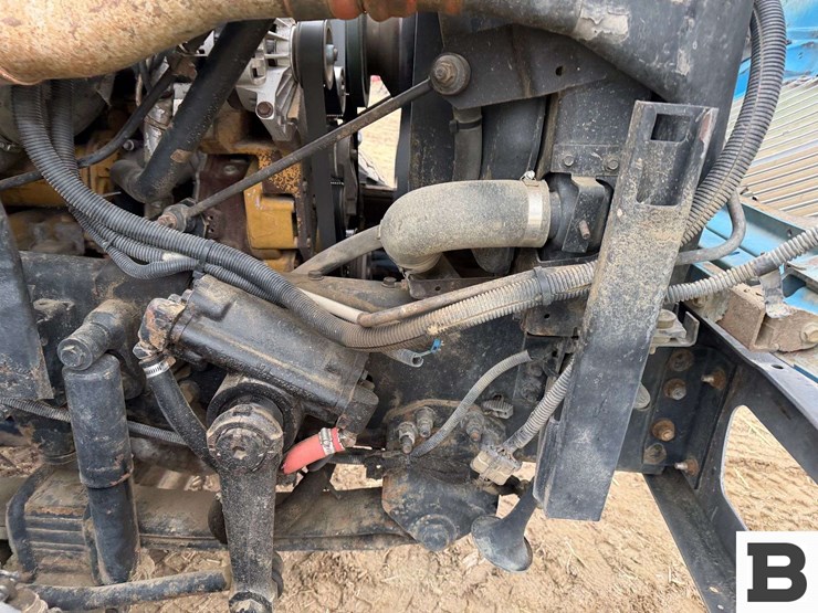 2003-international-7600-image-37