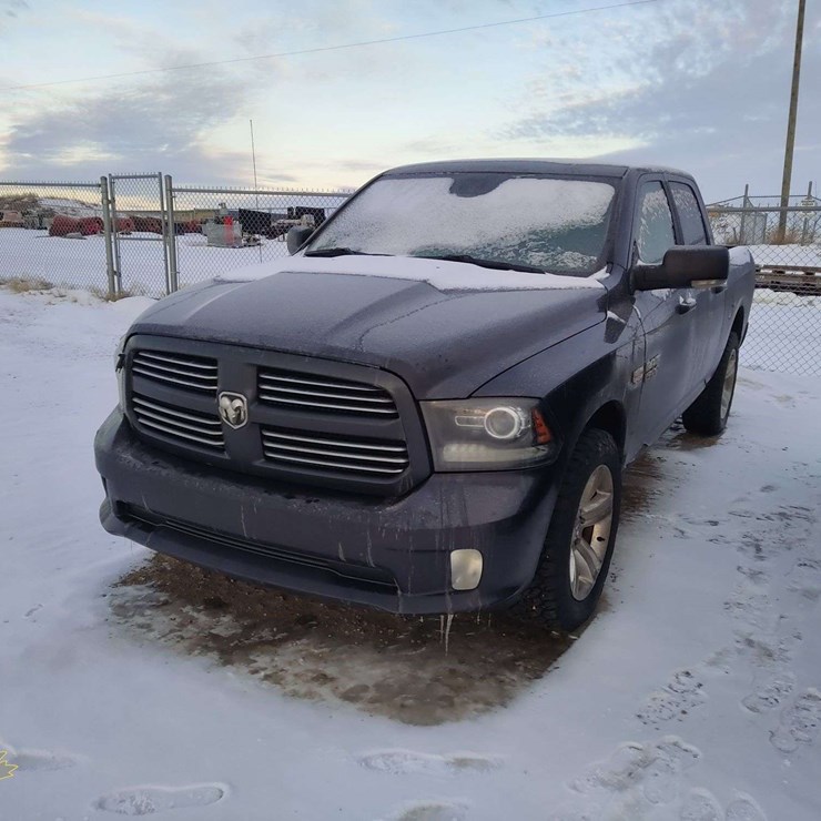 2016 DODGE 1500