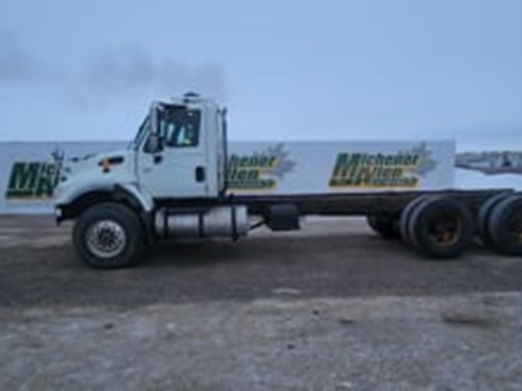 2005-international-workstar-7400-image-5