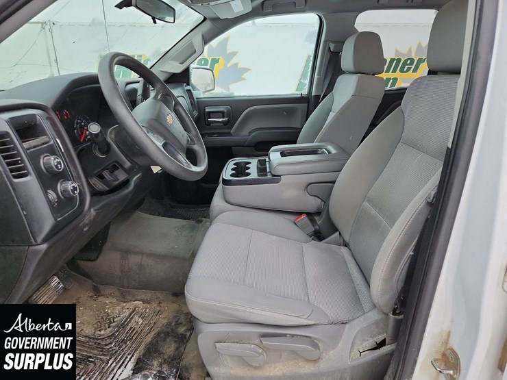 2019-chevrolet-silverado-1500-image-14