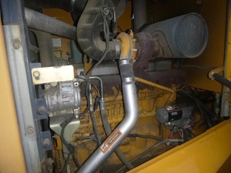 2005-deere-624j-image-27