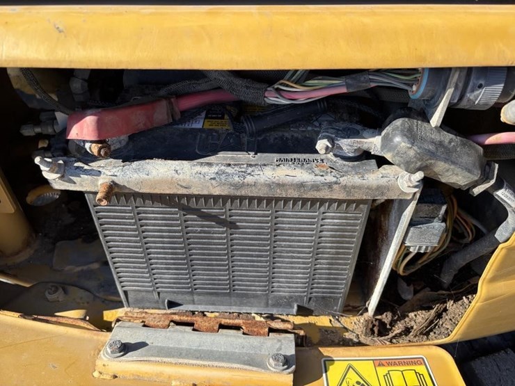 2018-caterpillar-303-image-42