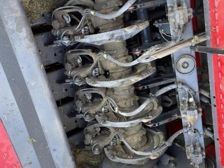 massey-ferguson-2150-image-15