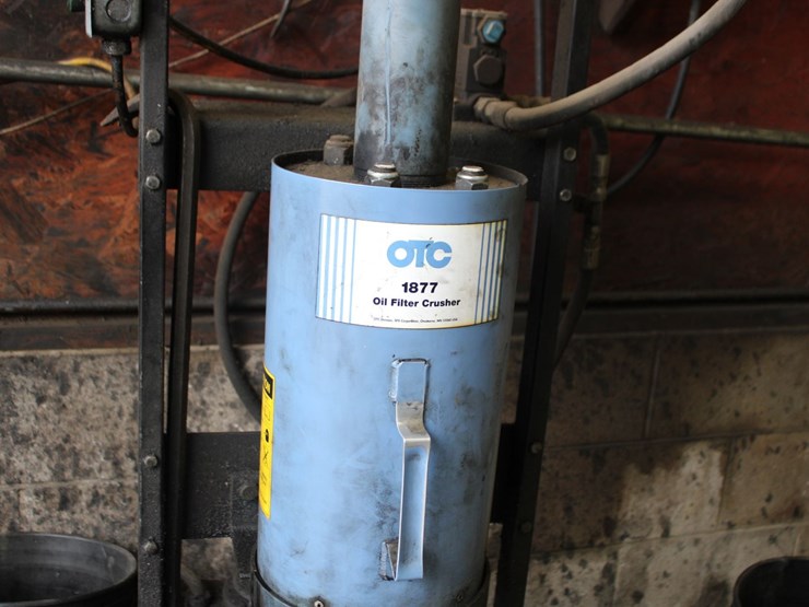 otc-1877-hydraulic-oil-filter-crusher-image-3