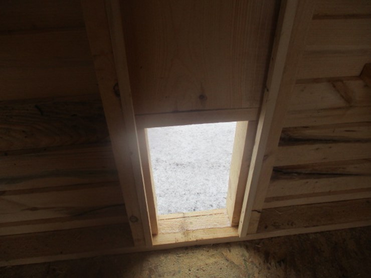 #7014-•-5x8-chicken-coop-image-7