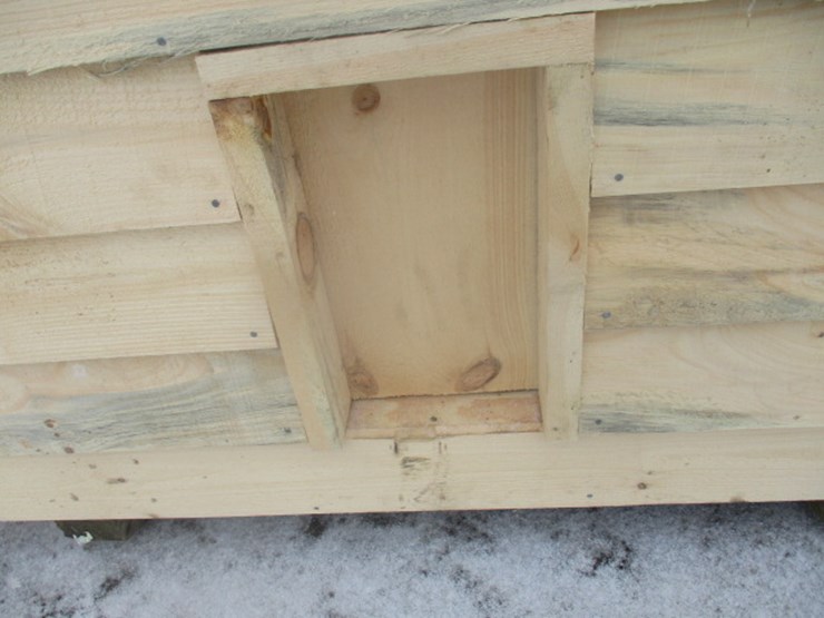 #7017-•-5x8-chicken-coop-image-4