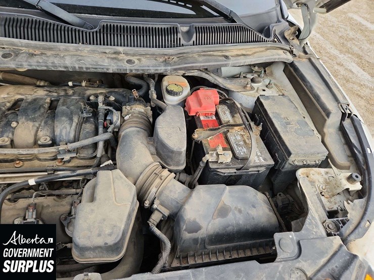 2013-ford-explorer-image-28