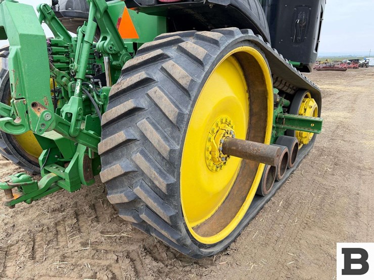 2015-john-deere-8370rt-image-44