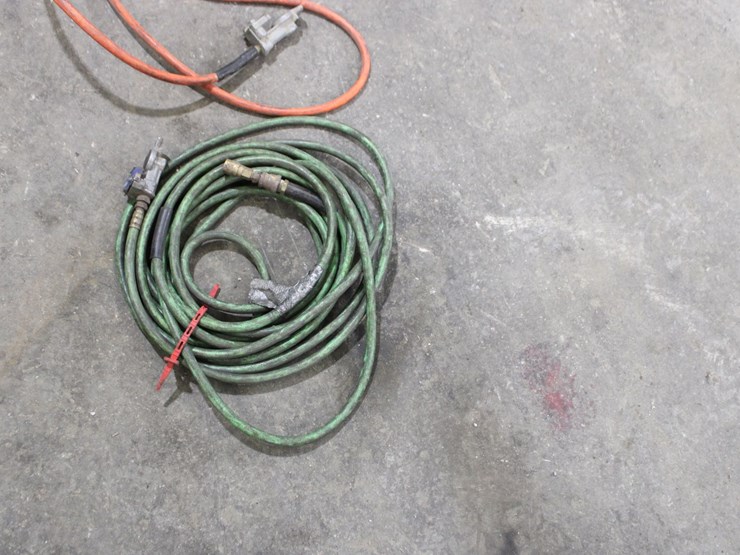 air-hose's-with-quick-connect-hook-ups-image-3