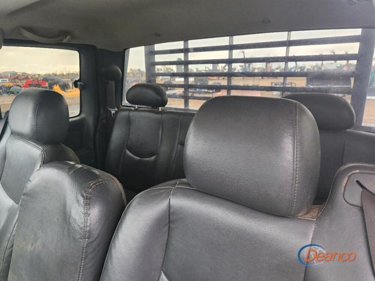 2007-chevrolet-3500-image-4