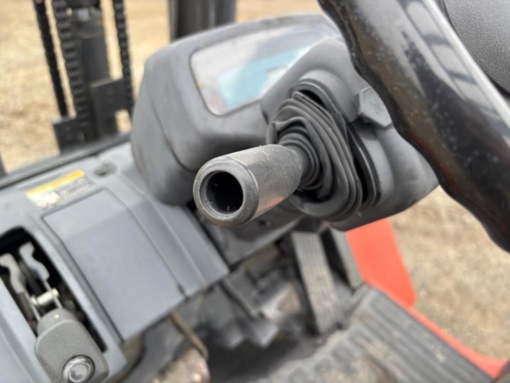 2006-toyota-7fgcu20-image-19