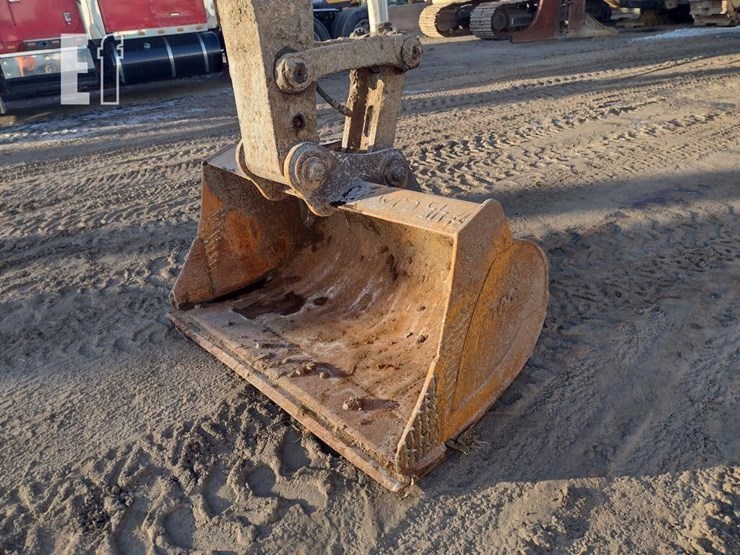 2000-deere-270c-lc-image-19