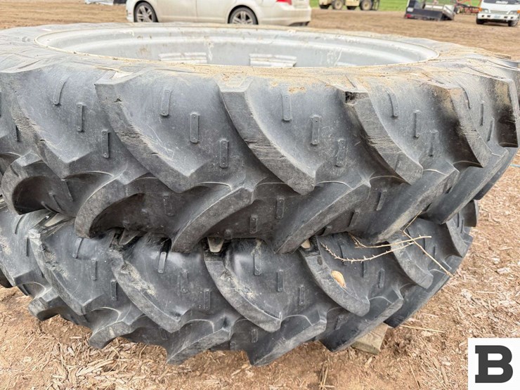 kleber-12.4r46-tires-and-rims---pasco,-wa-image-3