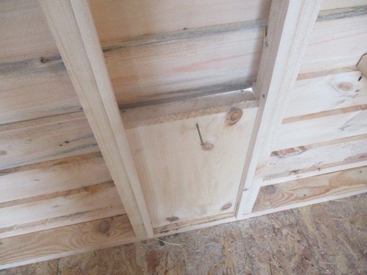 #7017-•-5x8-chicken-coop-image-7